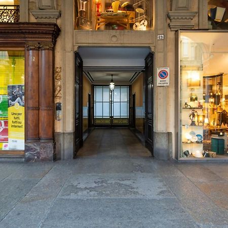 Stylish Apartment In The Heart Of Torino Bagian luar foto